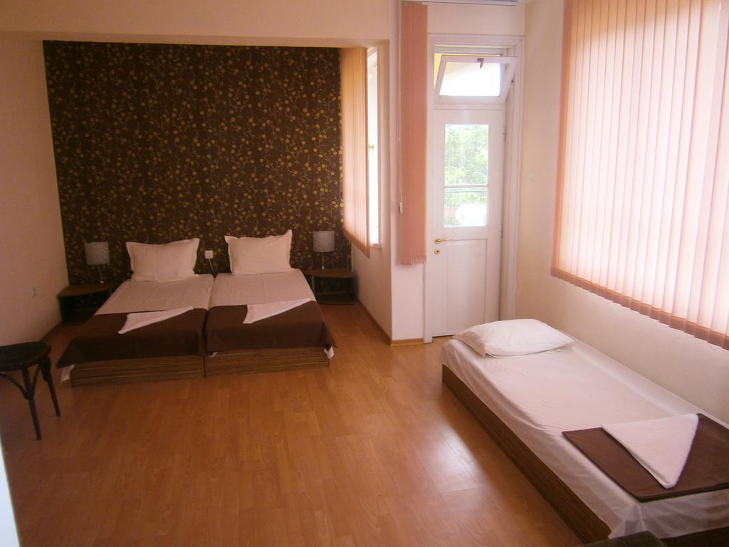 Guest House Hristovi أهيلوي الغرفة الصورة